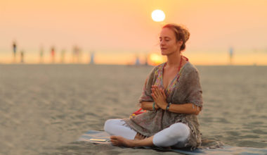 Yoga Kundalini - WE ARE CLEAN - CLEAN LIVING